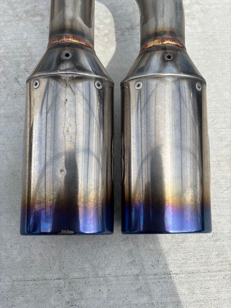 プリウスPHV GR ガナドールマフラー4本出し
