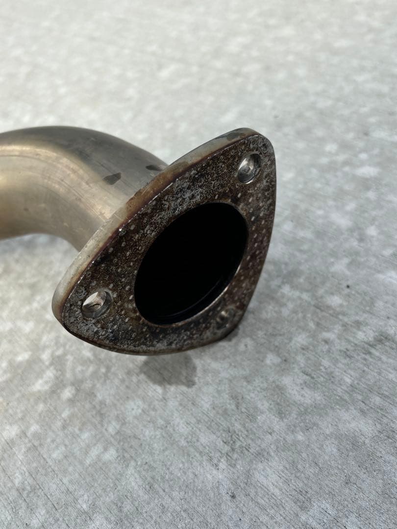 プリウスPHV GR ガナドールマフラー4本出し