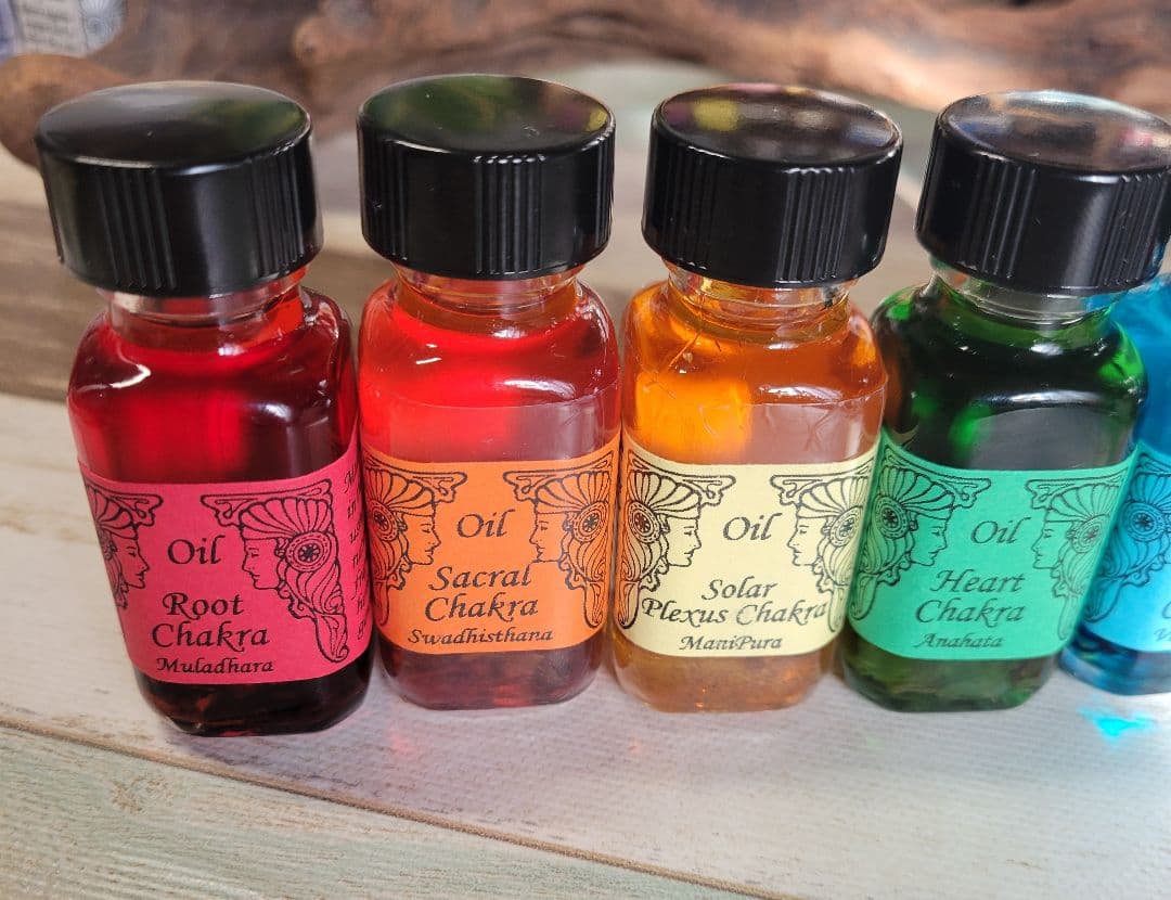 w*n様 チャクラシリーズ 7本セット アンシェントメモリーオイル ♪オークショ