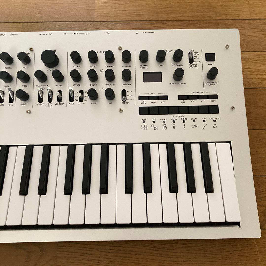 KORG minilogue アナログシンセサイザー 37鍵