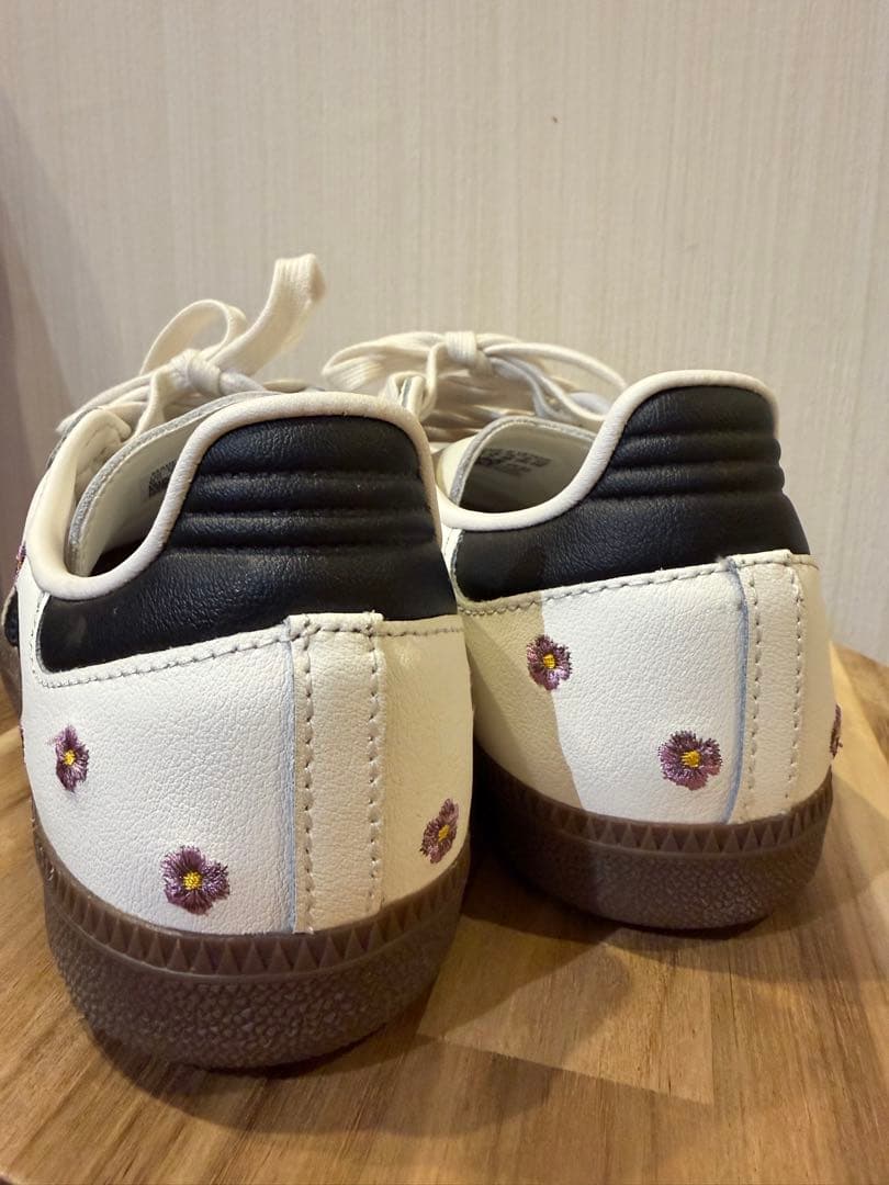 adidas 花柄Samba23.5cm