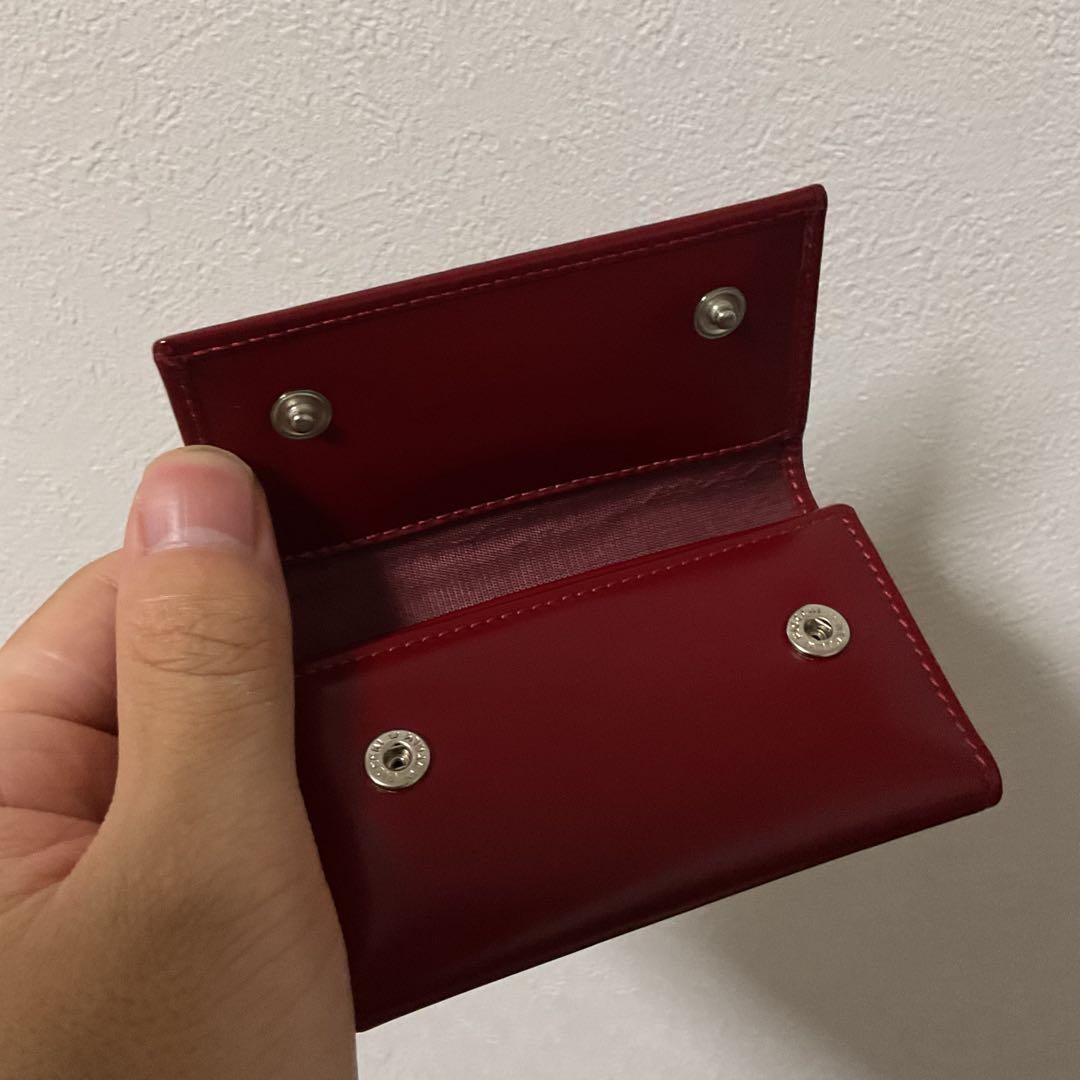 向日葵 新品未使用 美品 プラダ ロゴエンボス レザー キーケース