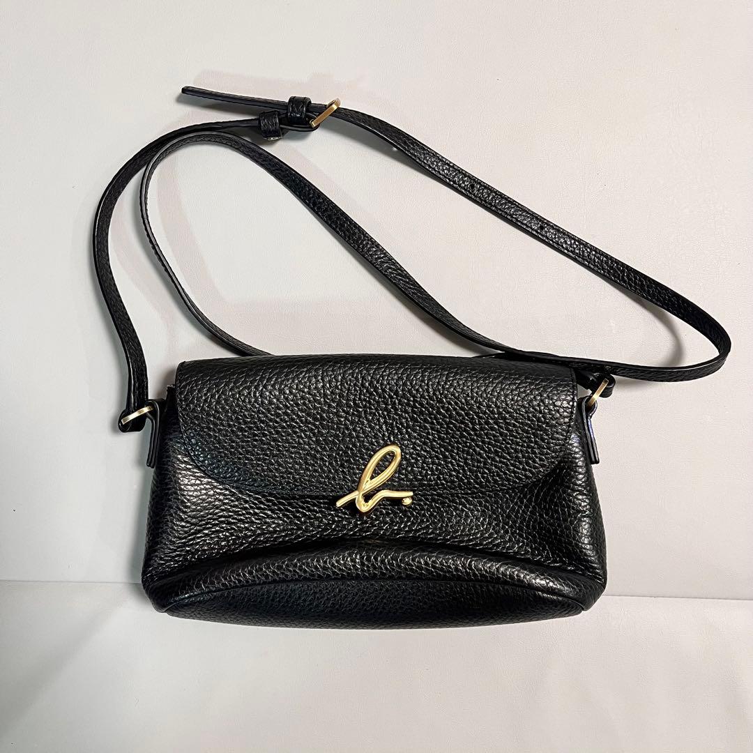 アニエスベー レザーショルダーバッグ