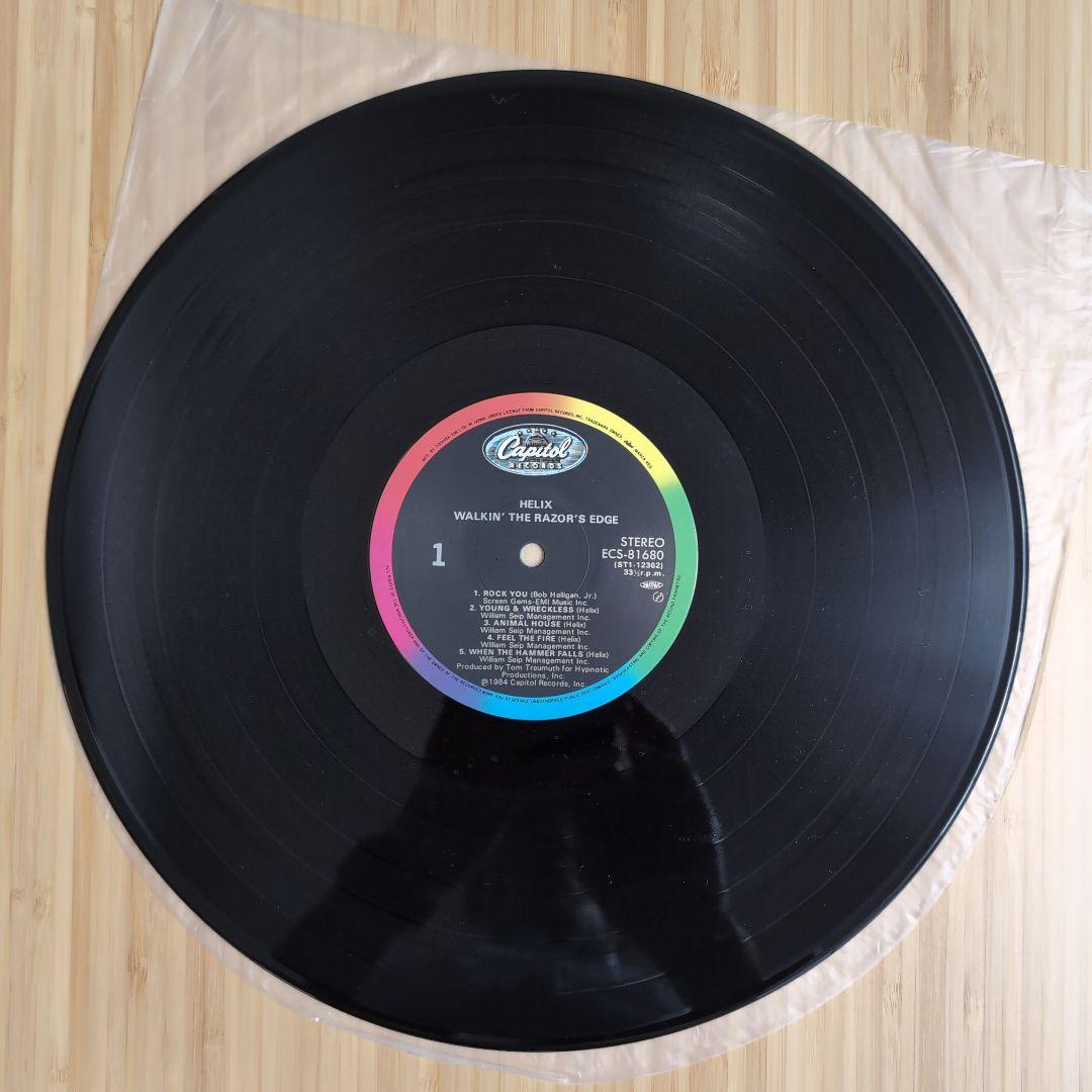 洋楽 HELIX / WALKIN' THE RAZOR'S EDGE