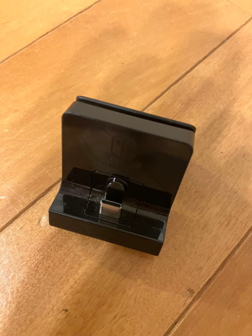 Nintendo Switch Lite + 純正充電スタンド + 512GB