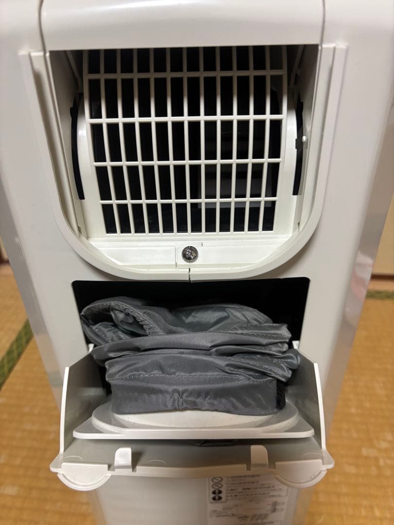 コロナ冷風衣類乾燥除湿機