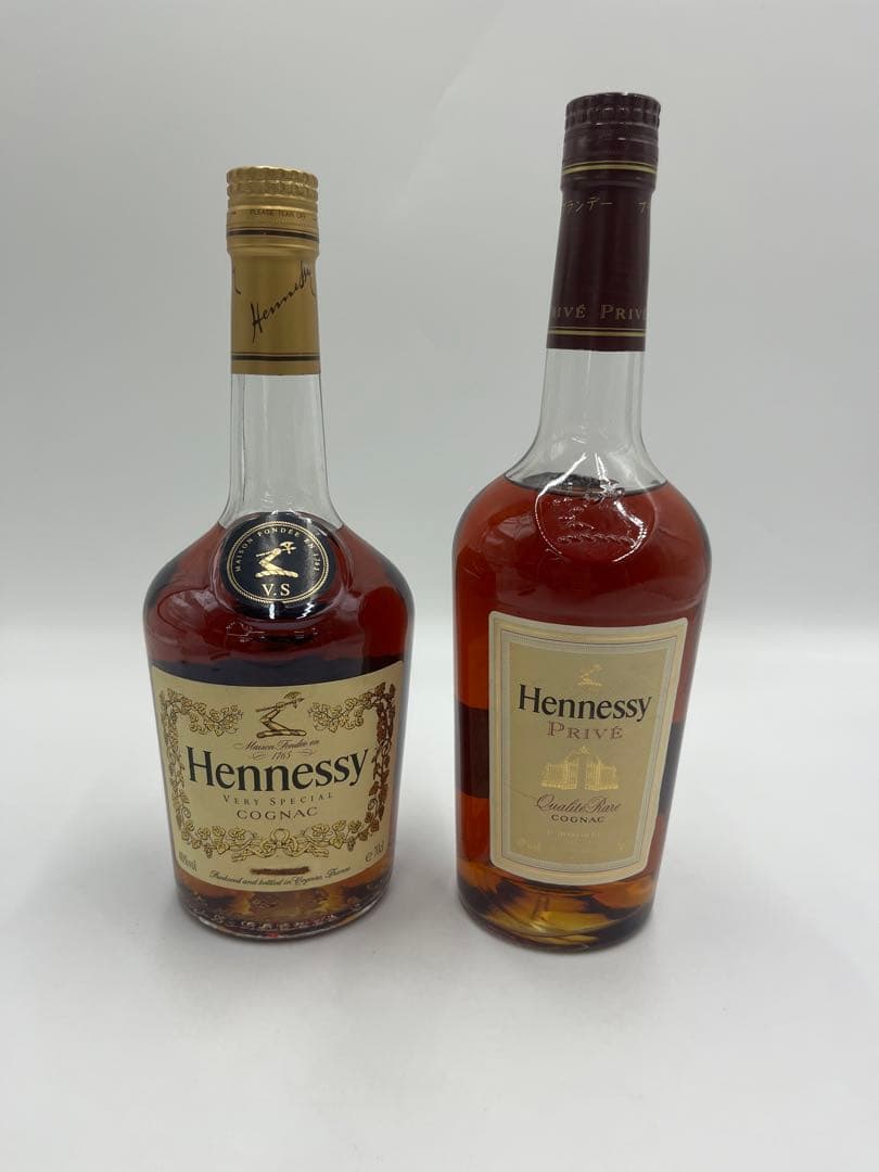 Hennessy ヘネシー　PRIVE 700ml ベリースペシャル　700ml