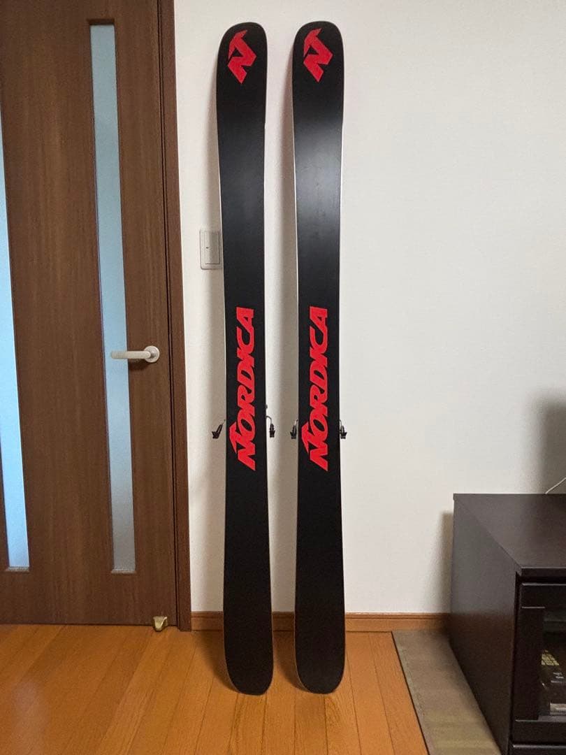 Nordica Enforcer 110 185cm 板のみ
