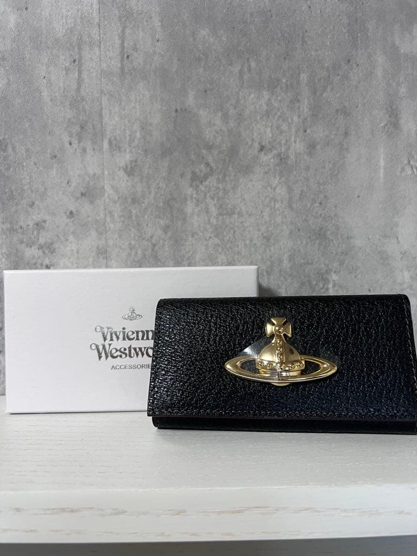 『めいくん』 Vivienne Westwood キーケース