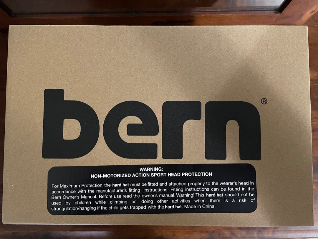 NH X BERN . MACON 2.0 HELMET XXLサイズ