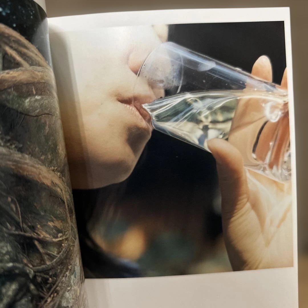 川内倫子　うたたね　写真集　初版　（ポストカードつき）