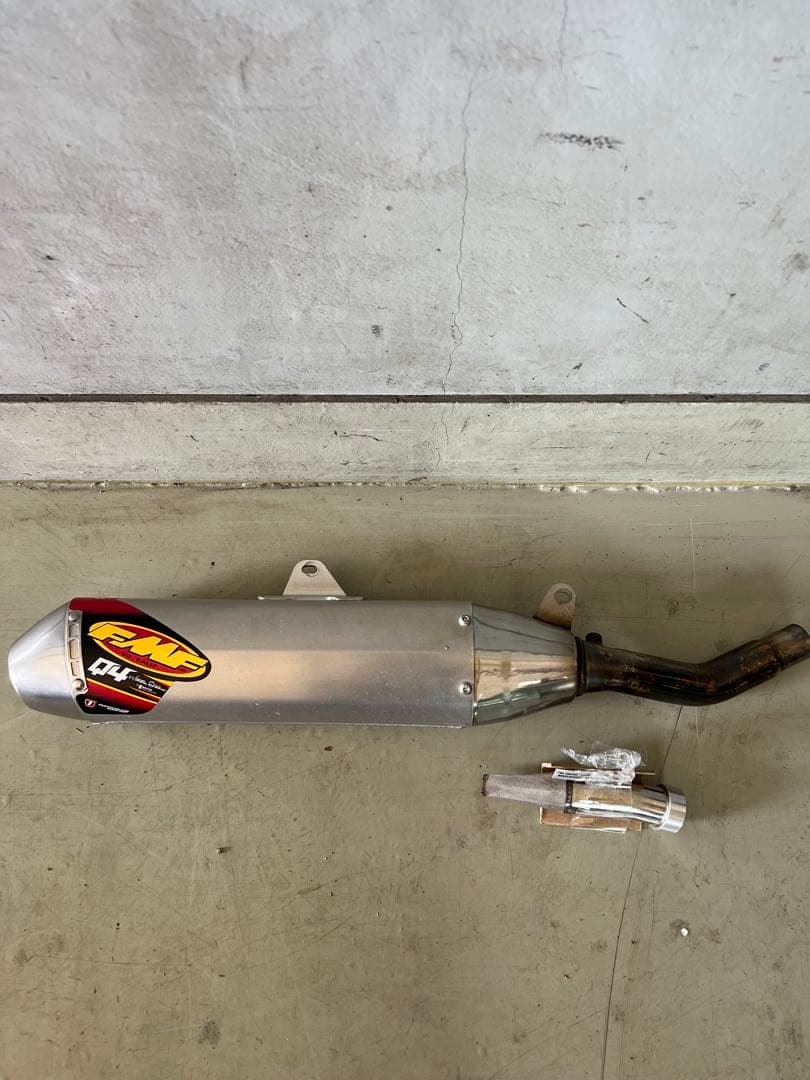 FMFQ4マフラー　FI KLX250用（サイレントボム3付）
