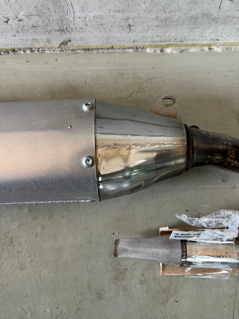 FMFQ4マフラー　FI KLX250用（サイレントボム3付）