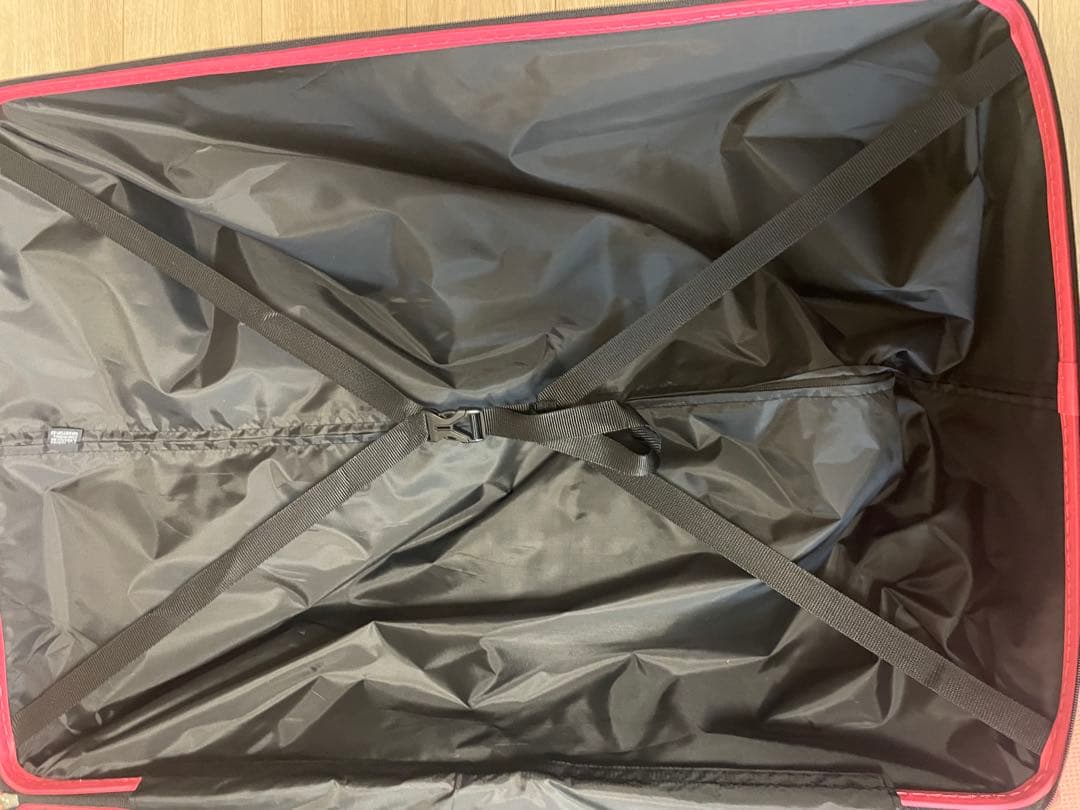 スーツケース　キャリーケース　新品未使用品　大容量148L おまけ付き❤︎