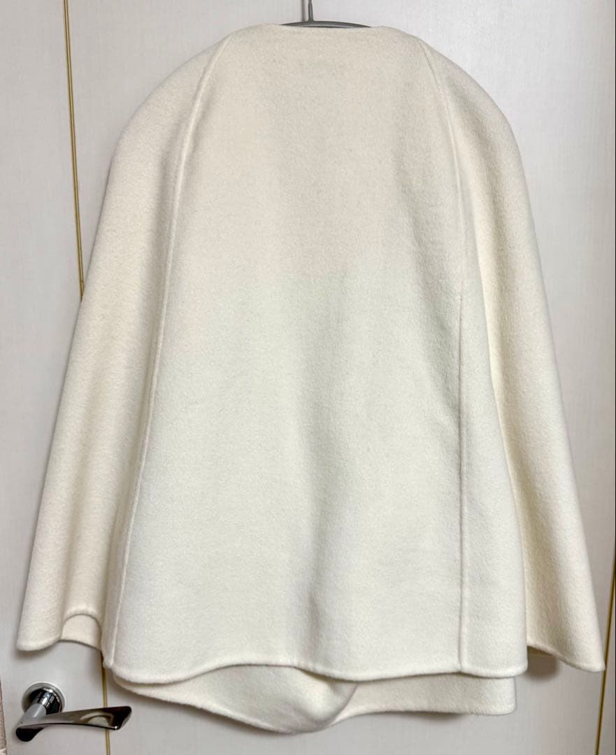 セルフォード ファーポケットケープジャケット ホワイト