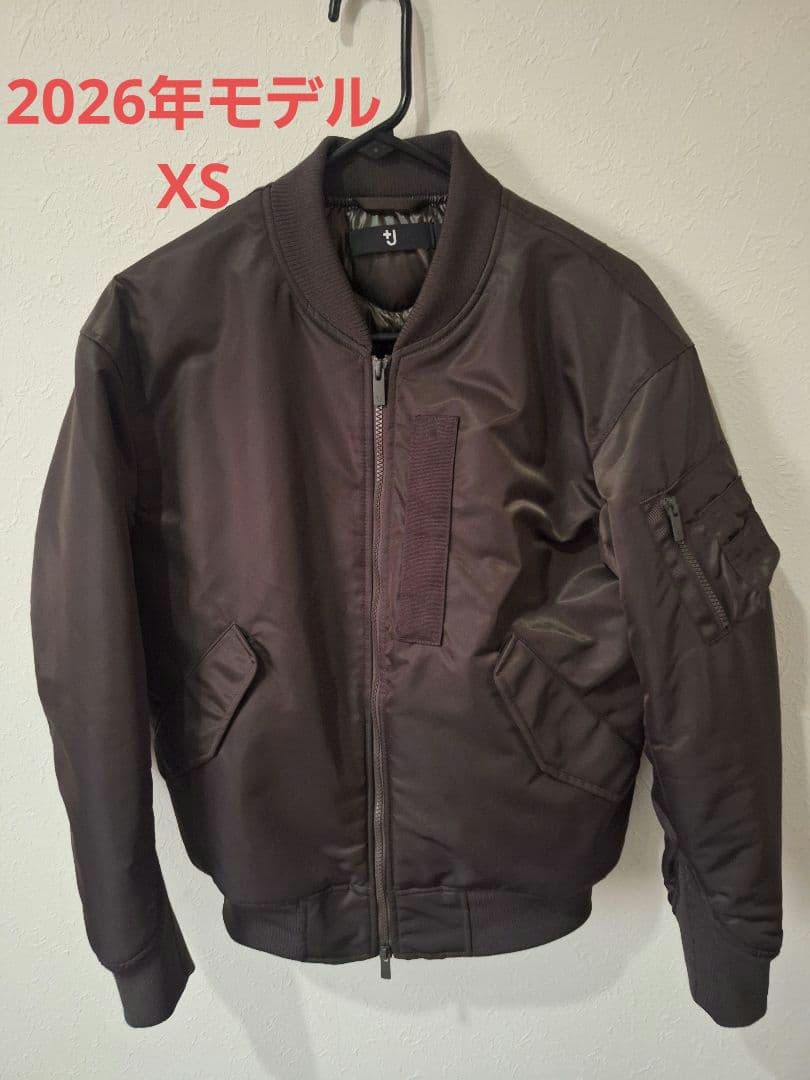 【UNIQLO +J】2026年モデルハイブリッドダウンオーバーサイズ 【XS】