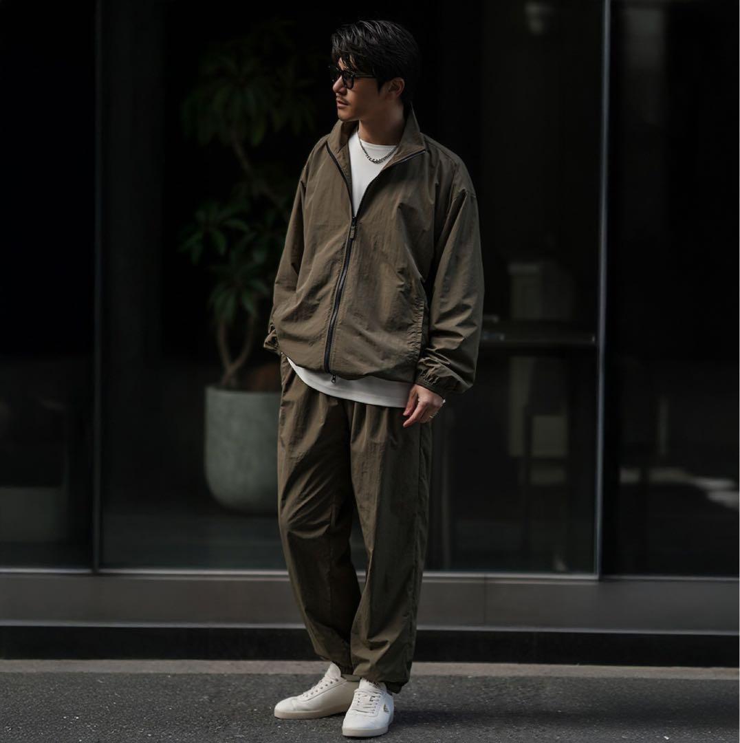 SUAVELE【ナイロンセットアップ】【トラックjk】【トラックpt】khaki