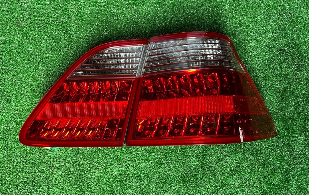 18クラウンロイヤル後期テールランプ