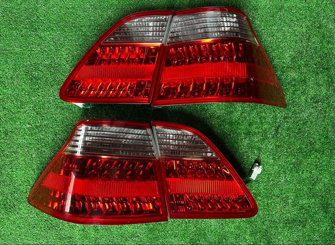 18クラウンロイヤル後期テールランプ