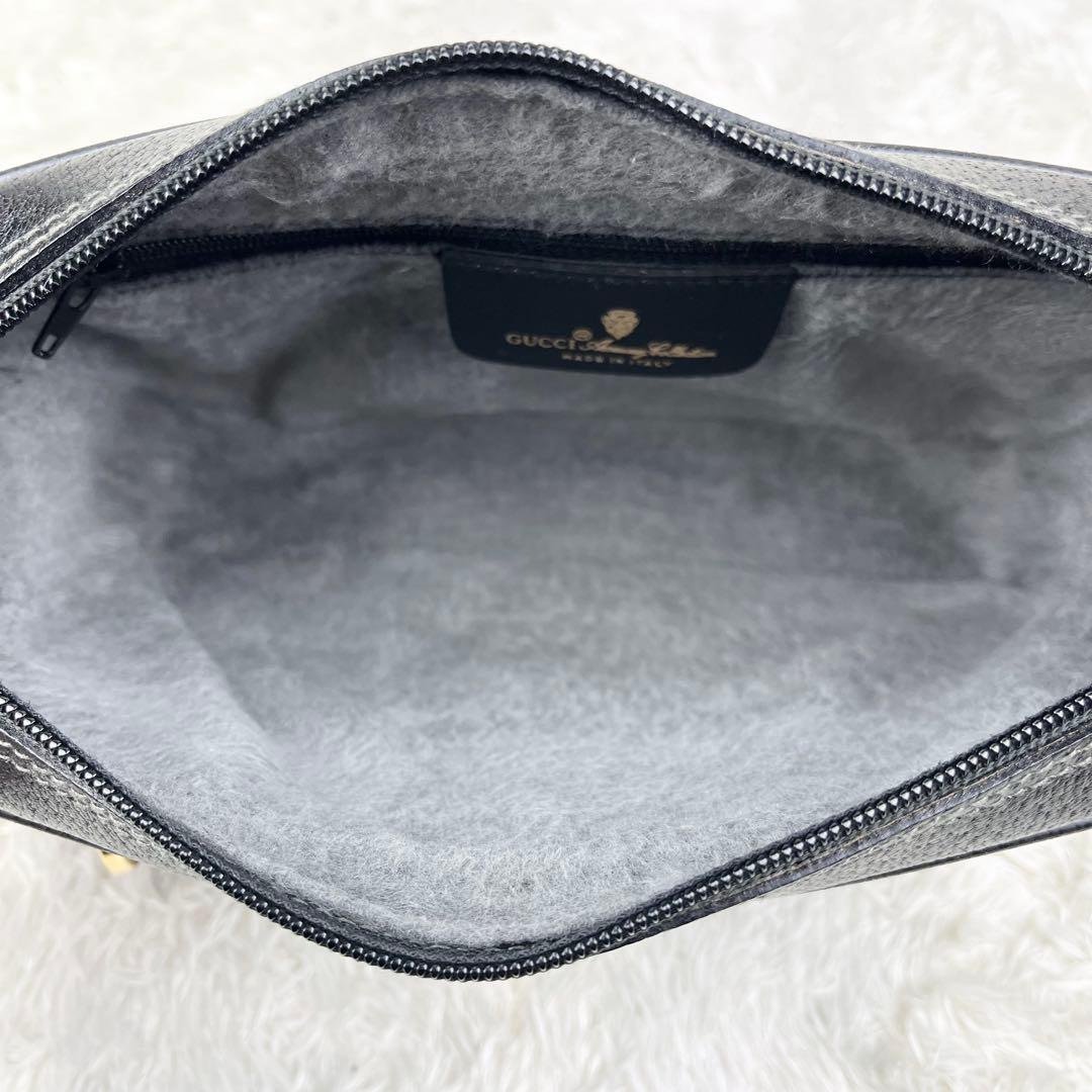 【極美品】オールドグッチ GGスプリーム ロゴ金具 クラッチバッグ ブラック