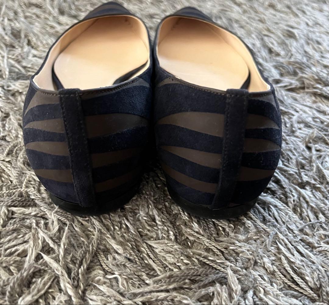 ニナリッチフラットパンプス