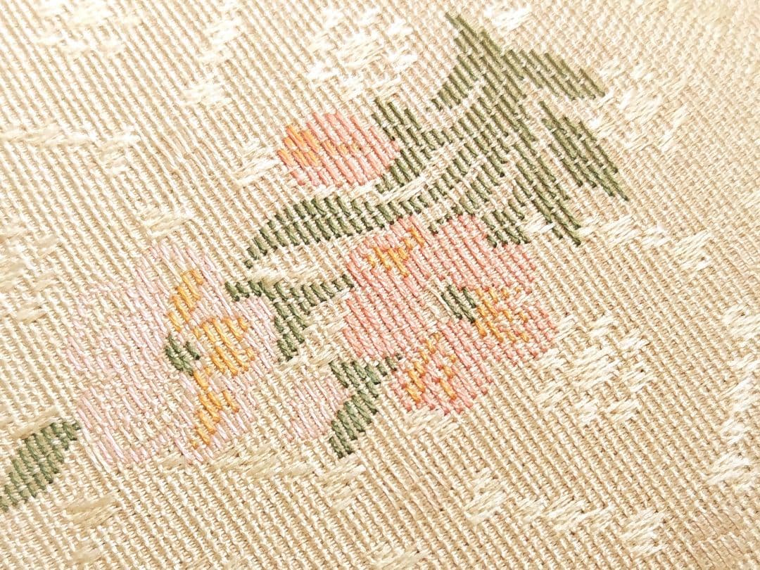 英国製アンティークラウンドスツール