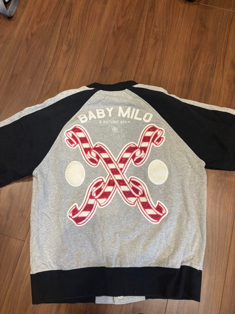 「A BATHING APE 」BABY MILO スタジャン