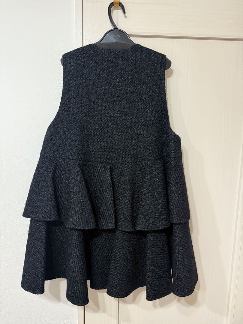 未使用完売 LE PHIL ルフィル ロービングツィードティアードジレ フリル