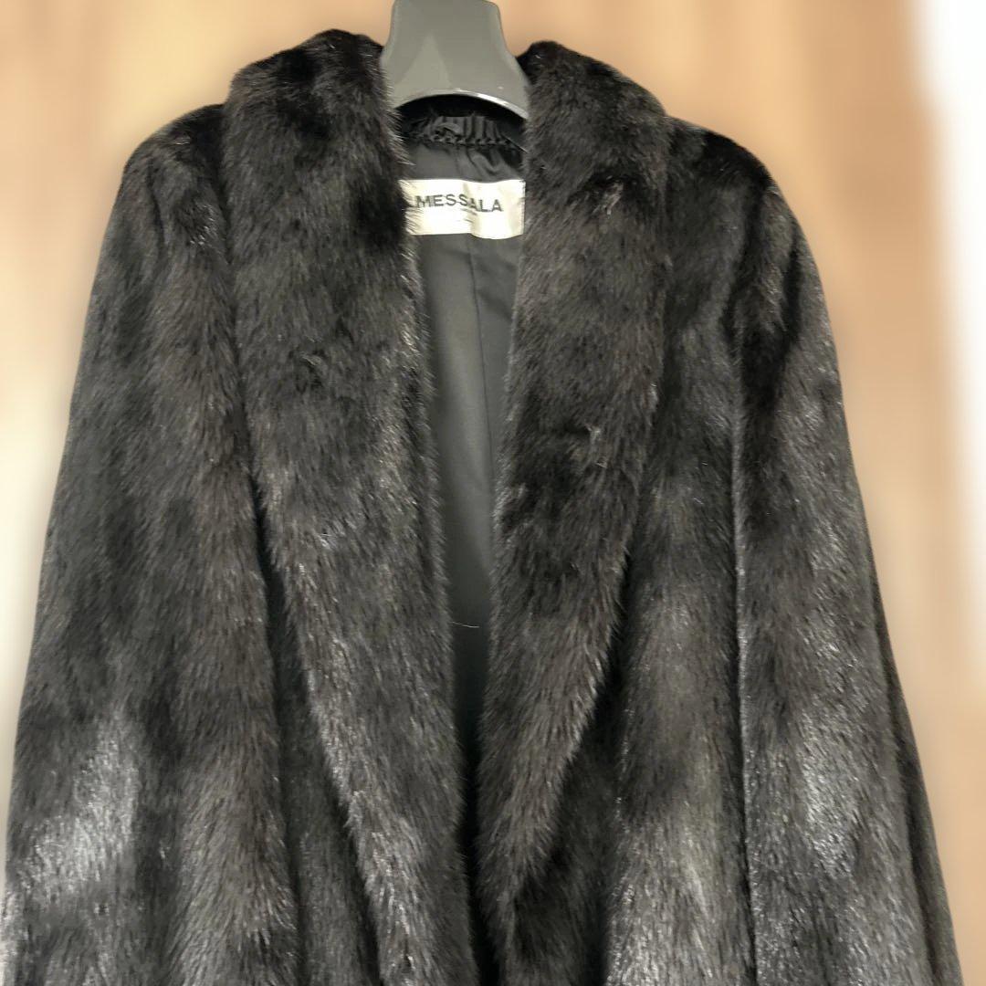 はなちゃん 　MESSALA ブラックファーコート サイズ：11 毛皮
