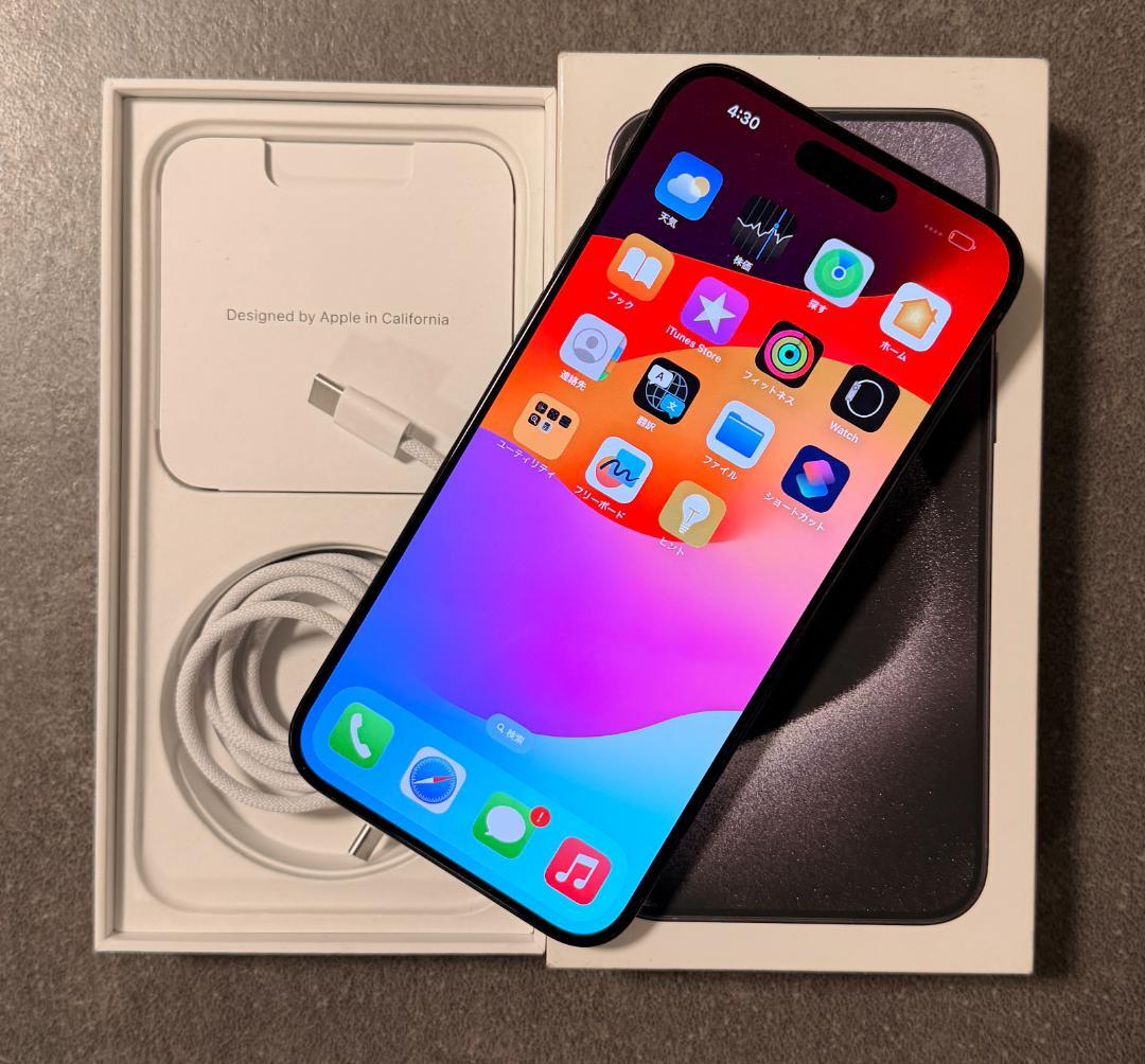美品　iPhone 15 Pro Max 1TB SIMフリーバッテリー100%