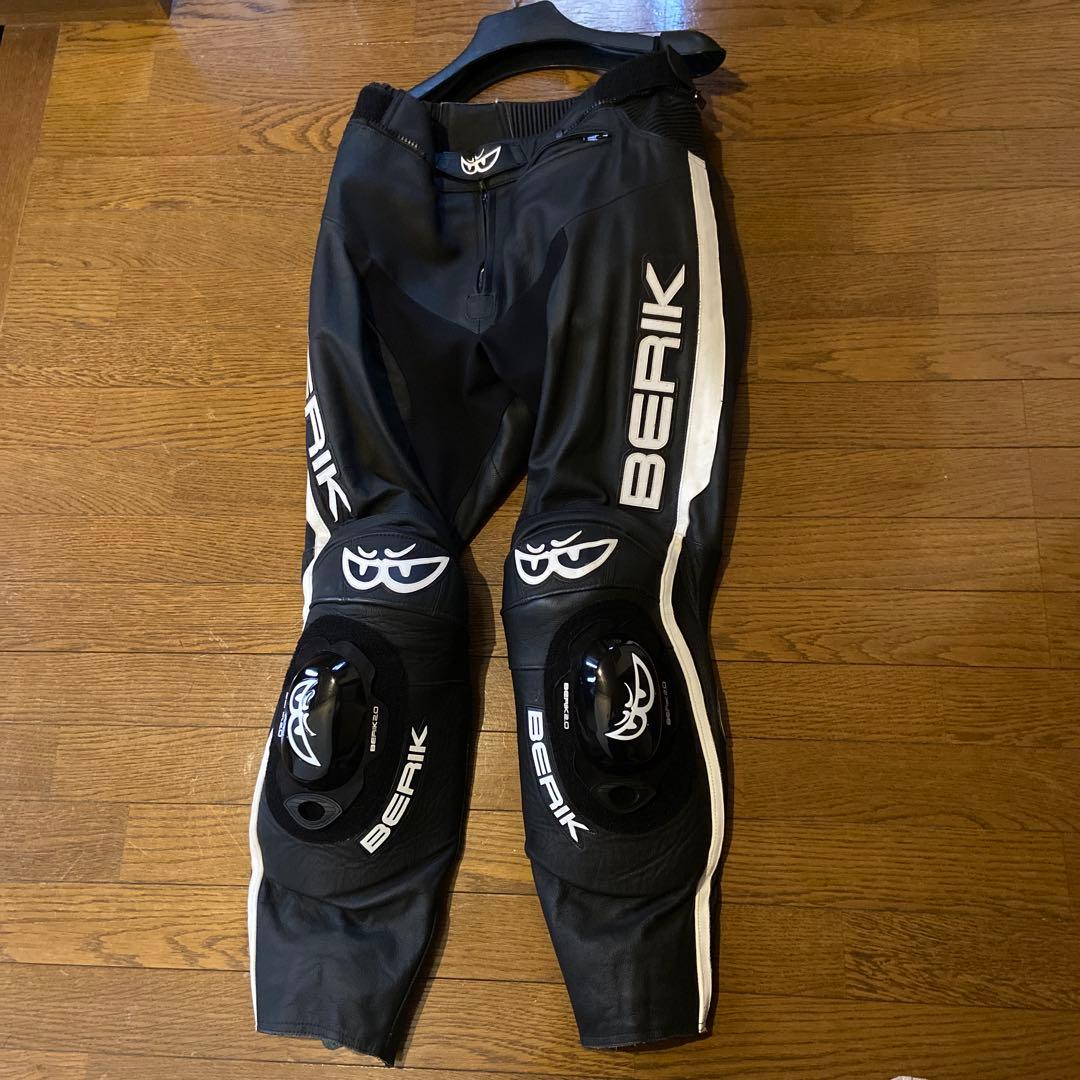BERIK バイクパンツ サイズ56 膝プロテクター付き