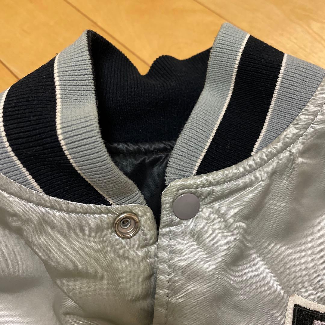 RAIDERS NFL スタジャン シルバー　ブラックのリバーシブル
