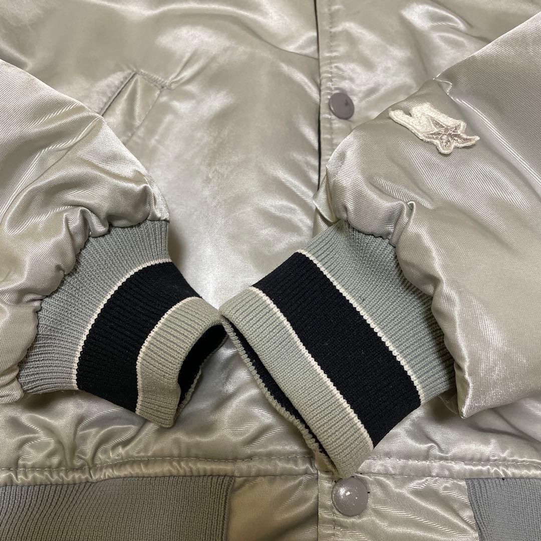 RAIDERS NFL スタジャン シルバー　ブラックのリバーシブル