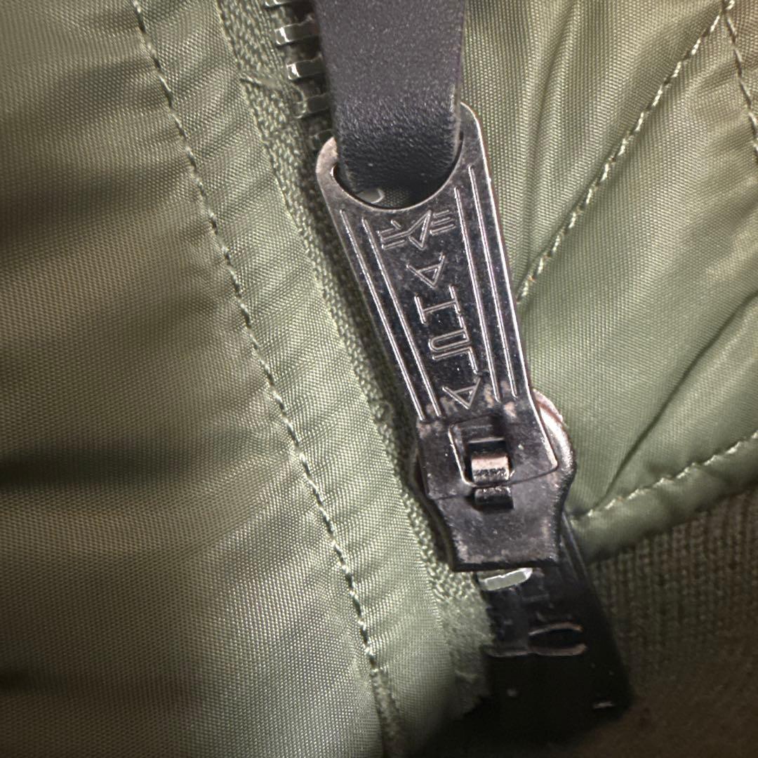 Nike MA-1 フライトジャケット オリーブグリーン