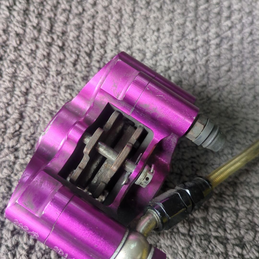 ベルリンガー2ポッドキャリパー84mm ホース リアマスター付