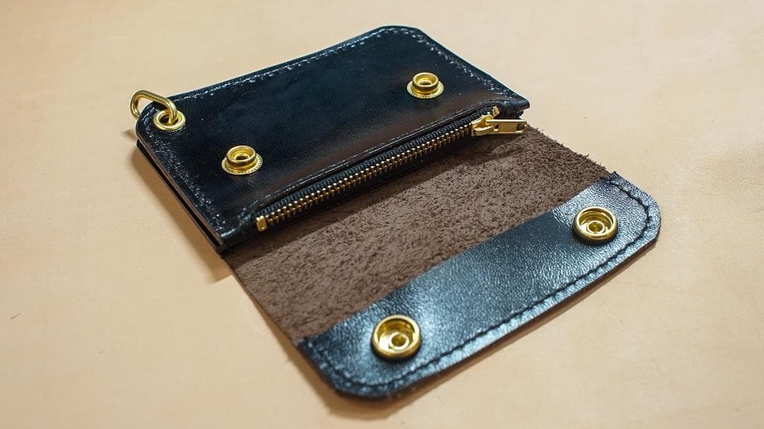 トラッカーウォレット ヘビタン タンニン鞣し 馬革 手縫い ホースレザー