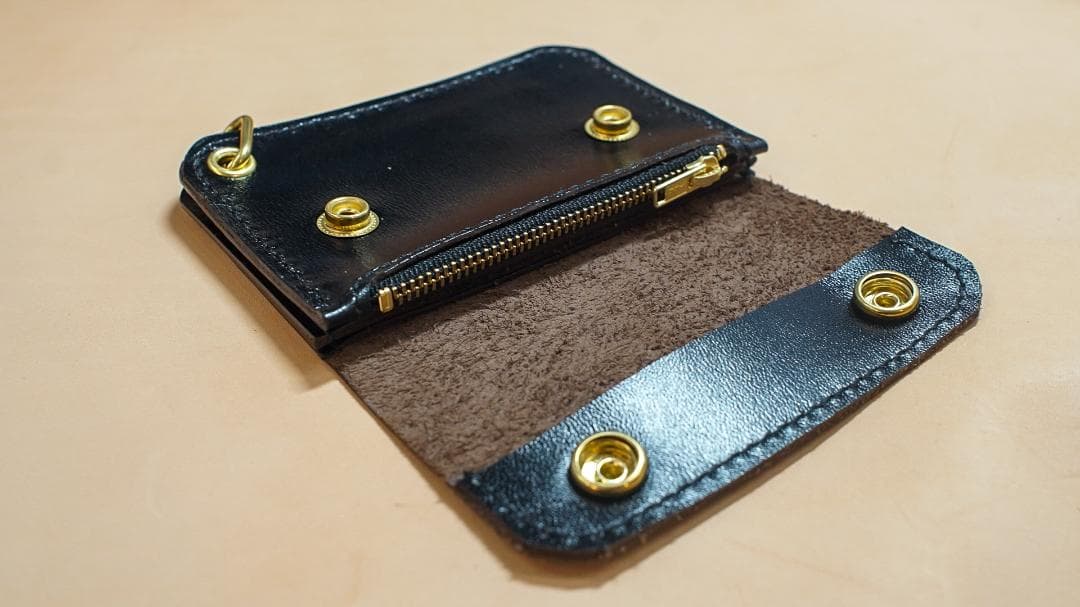 トラッカーウォレット ヘビタン タンニン鞣し 馬革 手縫い ホースレザー