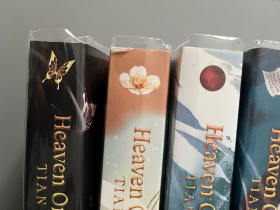 天官賜福 1~8巻　英訳