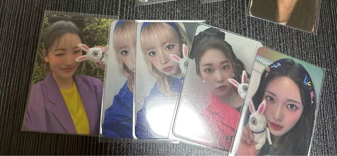 billlie キーリング特典ウサギ雪男　トレカ　ツキ　ハルナ　ハラム　シウン