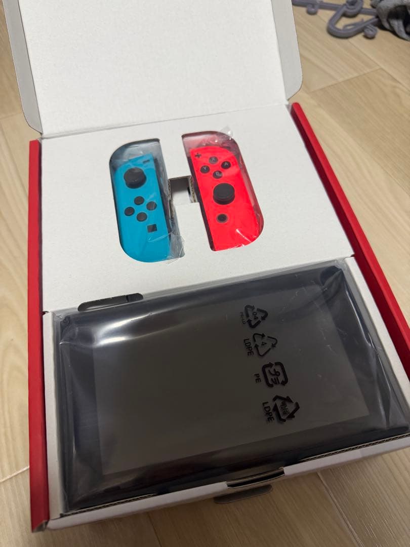 Switch Nintendo ネオンブルー