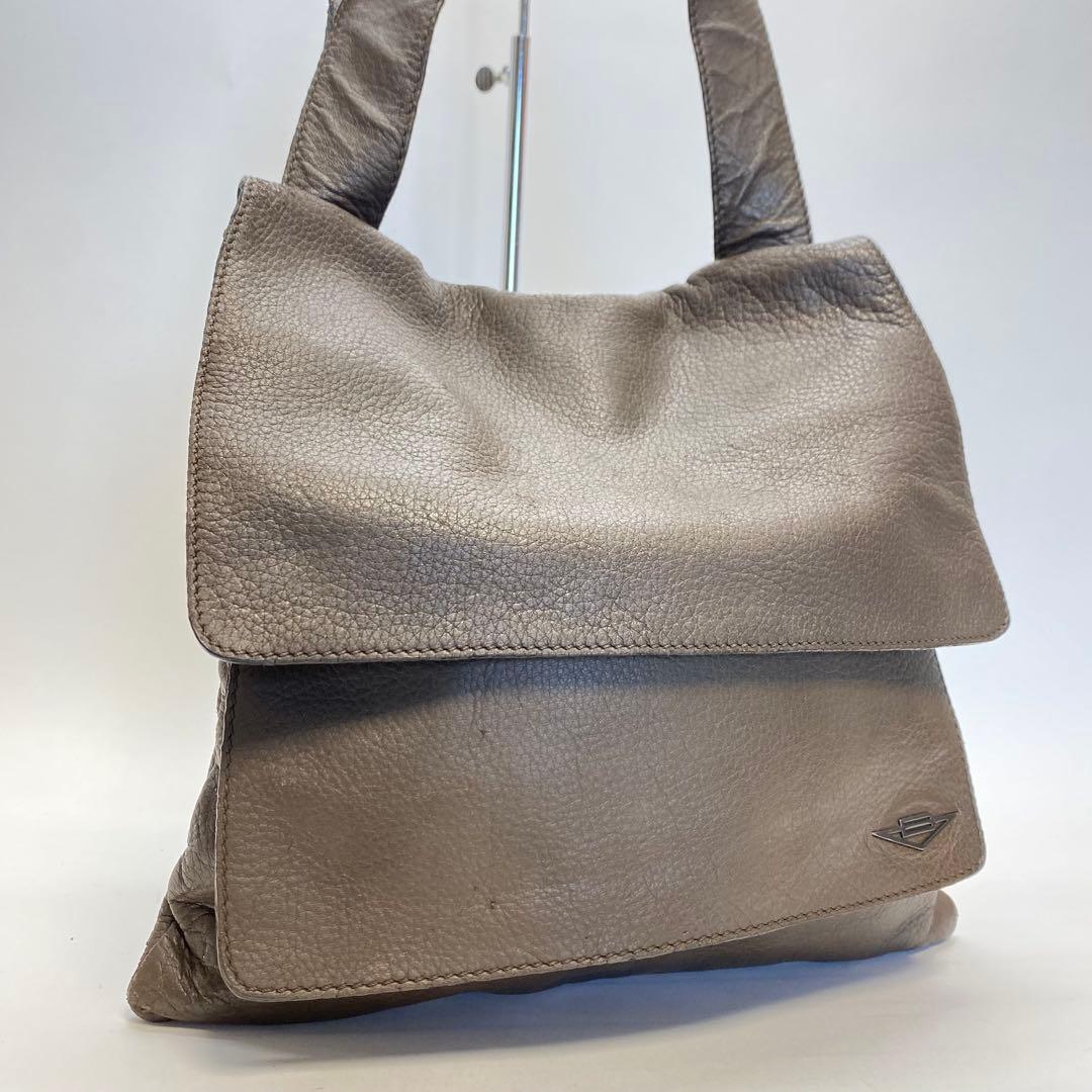 ボッテガヴェネタ レザーショルダーバッグ ブラウン ロゴ入り bottega