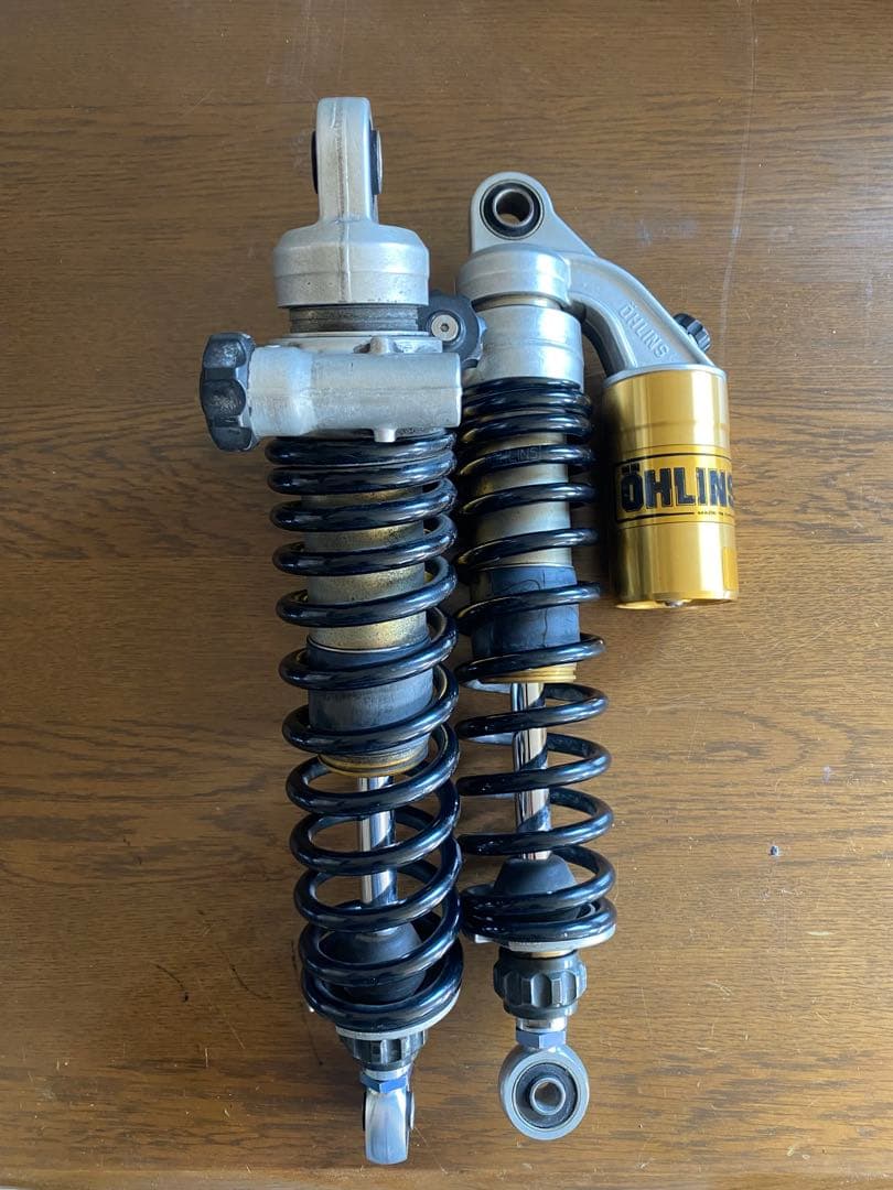 Öhlins サスペンション 2個セット