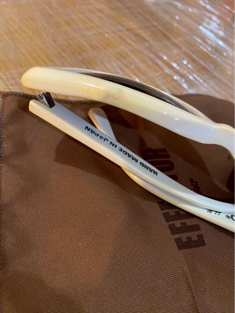 EFFECTER by NIGO. Holly エフェクター. ホーリー