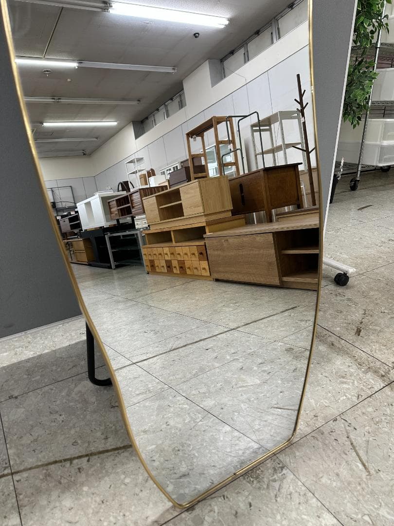 鏡　姿見　スタンドミラー　ウェーブミラー　ゴールド