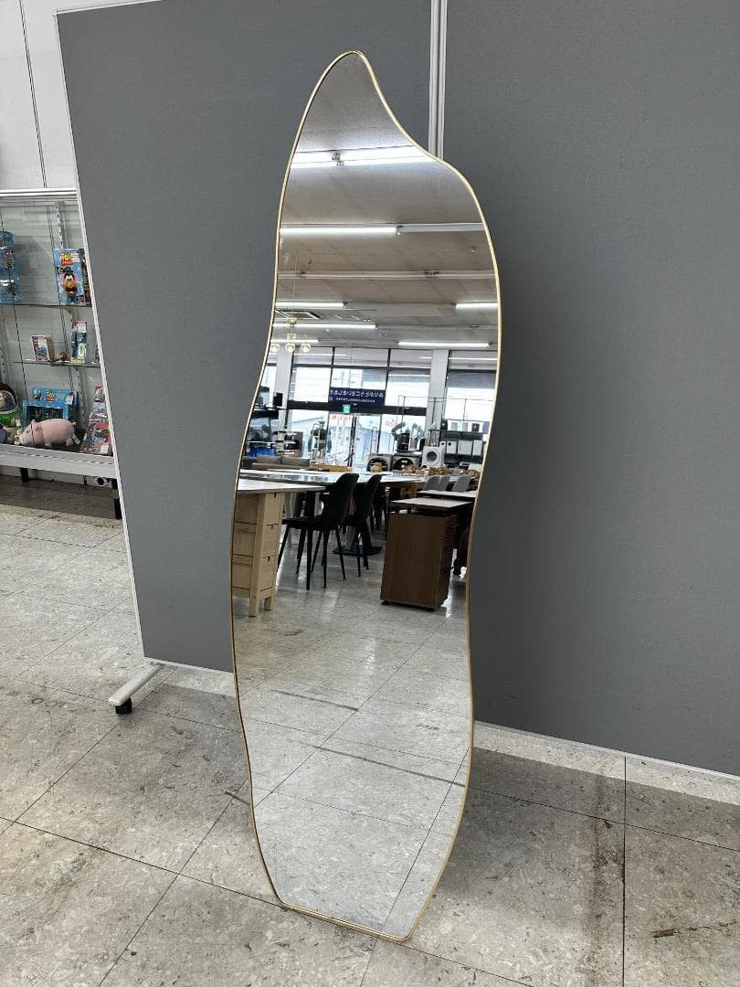 鏡　姿見　スタンドミラー　ウェーブミラー　ゴールド