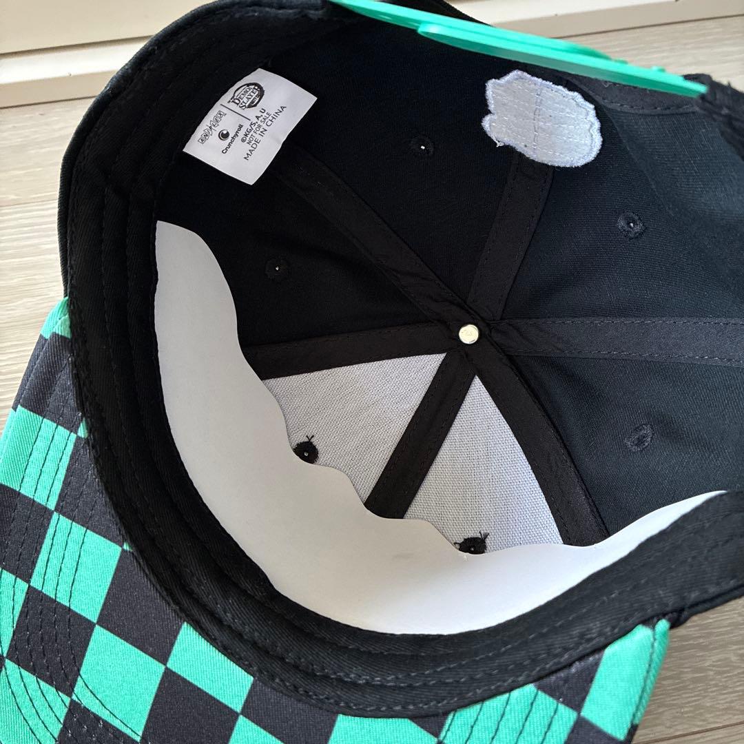 【新品、未使用】　鬼滅の刃✖️ドジャース　コラボ　キャップ