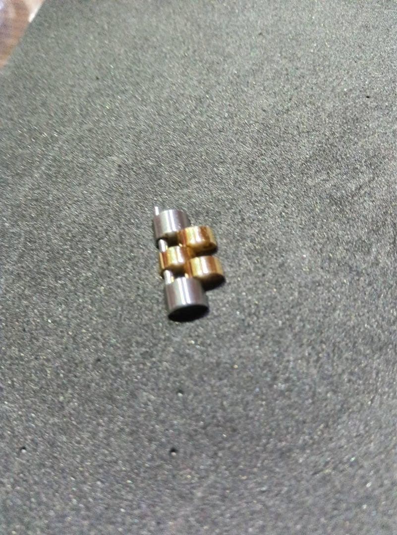 ロレックスＫ18コンビベルト　無垢　１コマ