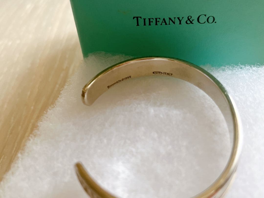ティファニー アトラス カフ　シルバー　バングル