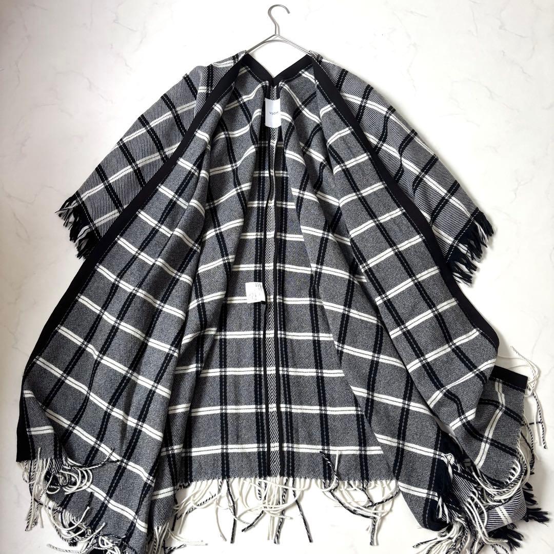 【美品】ウジョー Fringe Stole モノトーンチェック ポンチョ モード
