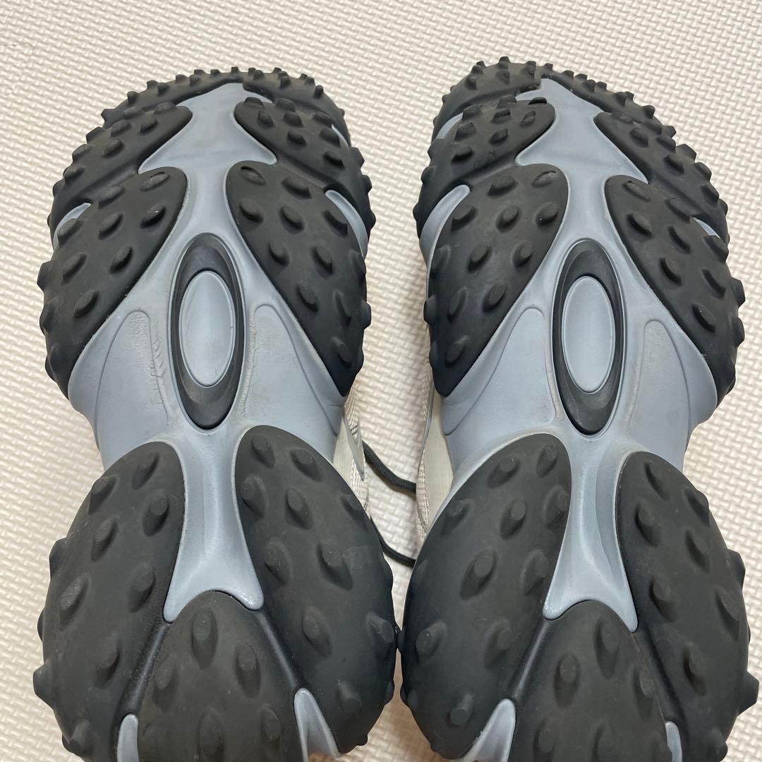 27cmOakley スニーカー edge flexホワイト オークリー